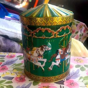 Musical Carrousel Box